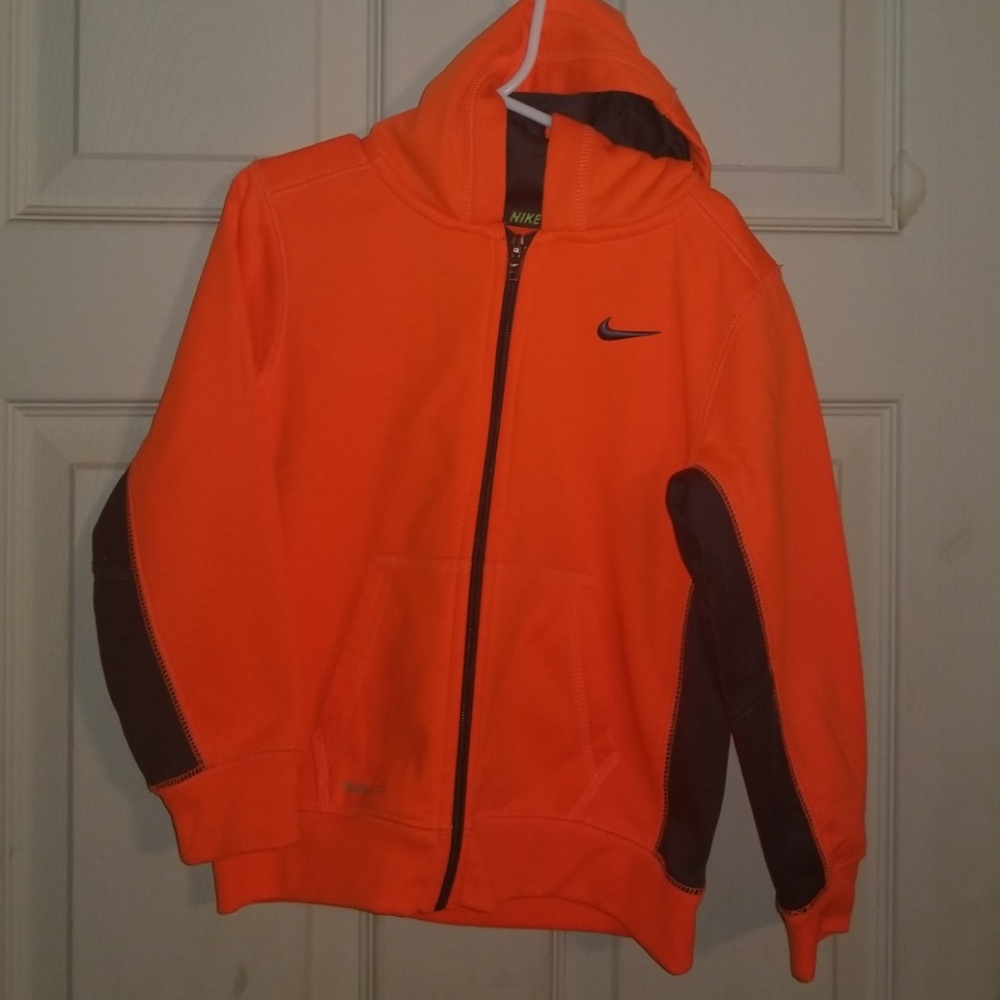 Nike Therma-Fit Hooded sweatshirt